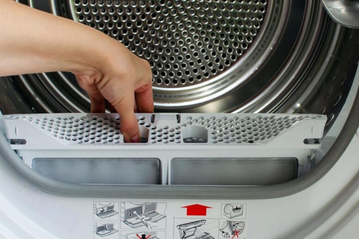 Aprenda como tirar fiapos da máquina de lavar sem esforço e economize na manutenção do aparelho - Reprodução: Canva