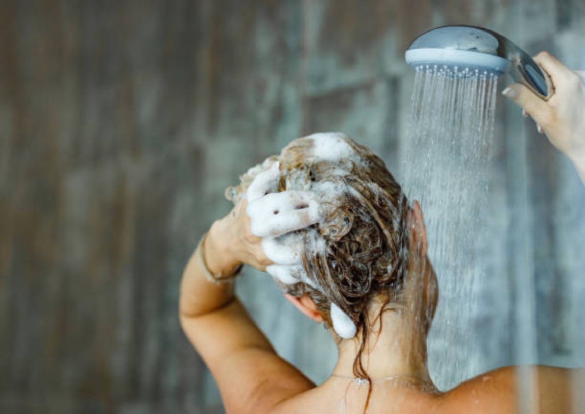 Tratamentos caseiros para o cabelo ralo, veja como estimular seu crescimento (Foto: iStock)