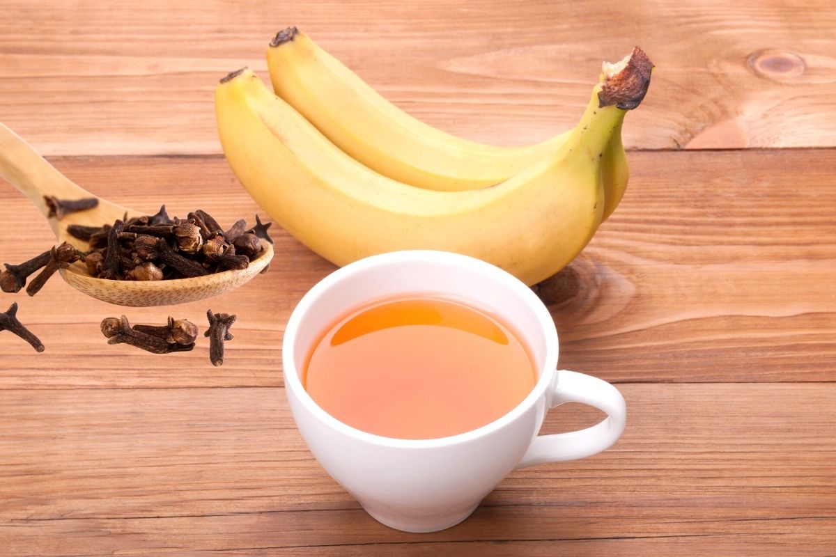 Chá de banana com cravo-da-Índia (Reprodução Canva Pro)