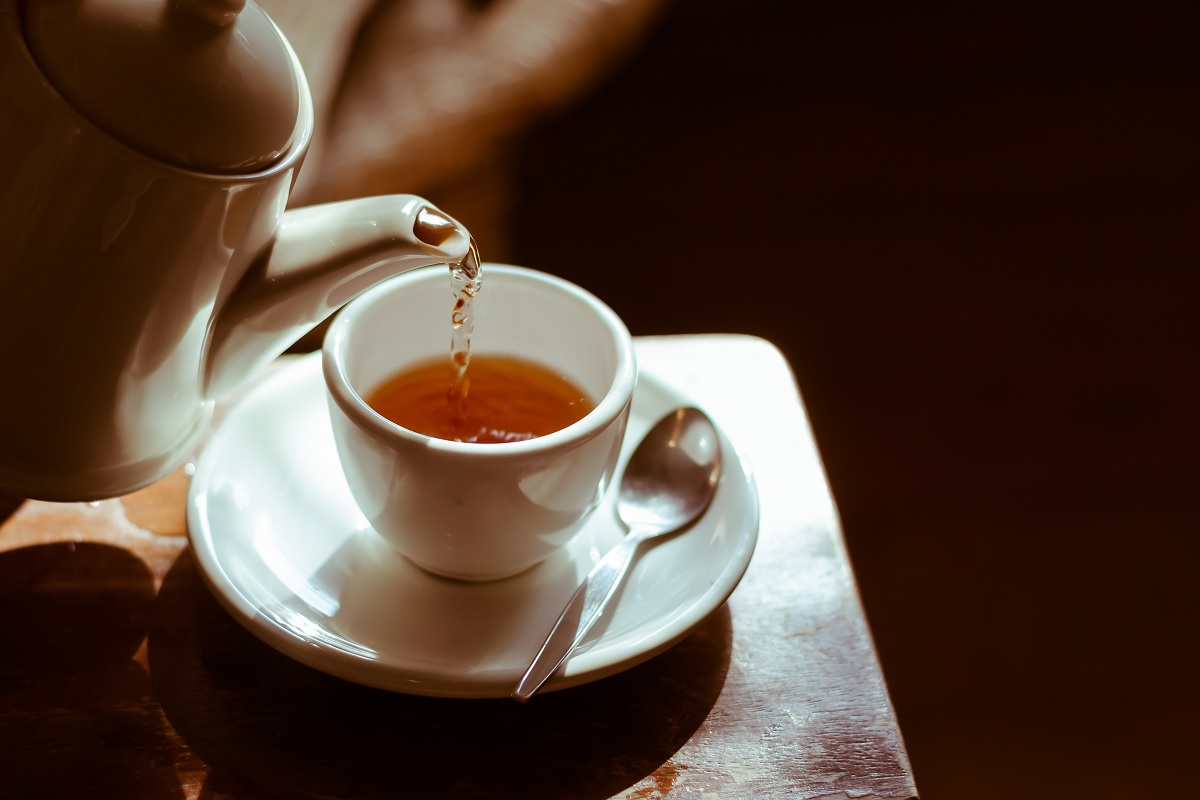 Para que serve o chá de folha de mamão? Entenda sobre os benefícios, forma de preparo e possíveis contraindicações - Pixabay