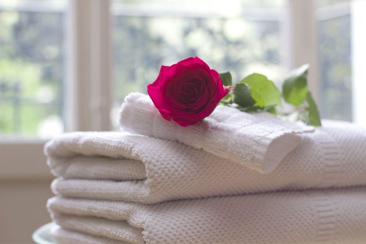 Desencardir toalha de banho-Reprodução Canva