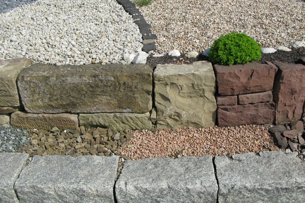 Pedras naturais: como usá-las na decoração do seu jardim - Canva