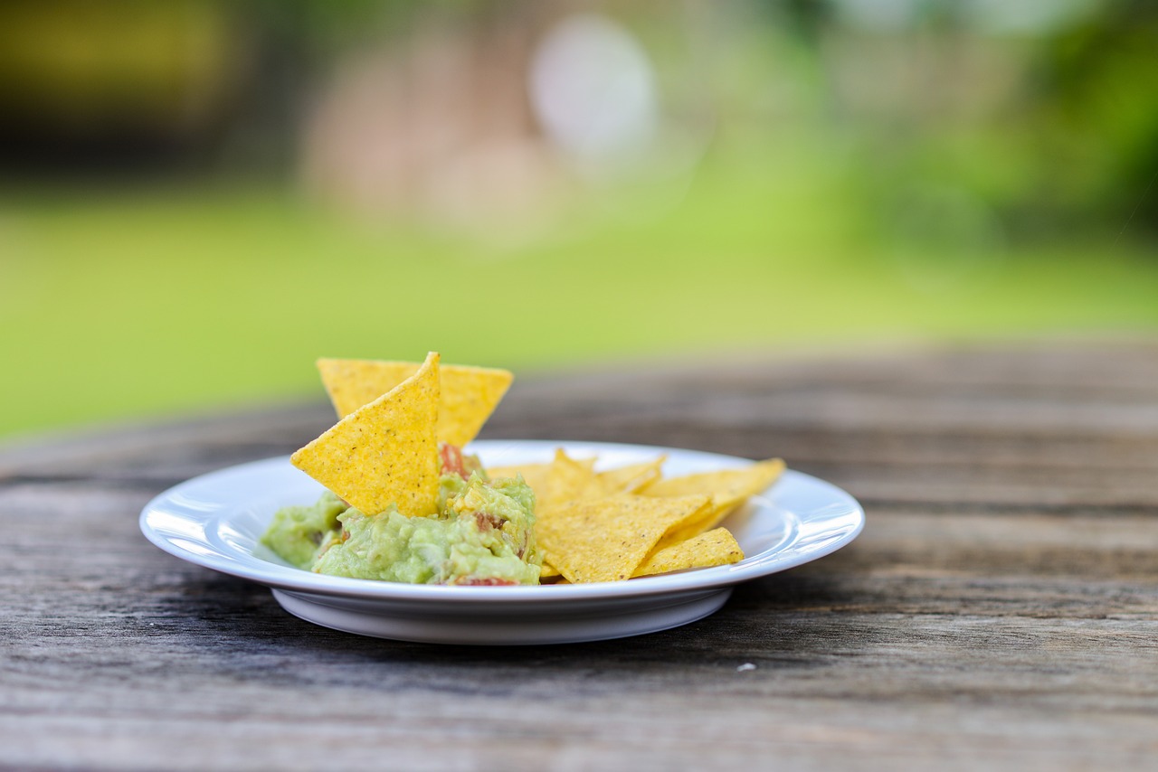 Guacamole caseiro: com essa receita, vai se sentir no México. Foto: Pixabay