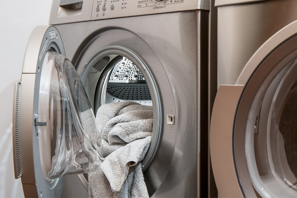 Como deixar a sua máquina de lavar roupa limpa.
