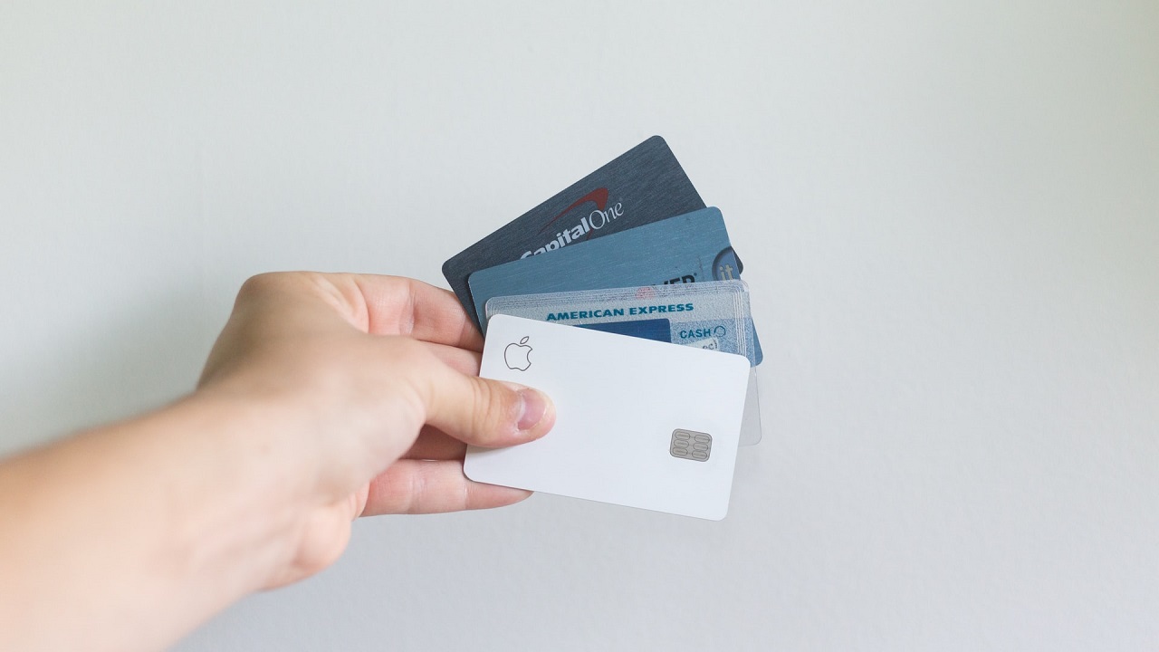 Cartão de crédito - Imagem reproduzida no Unsplash