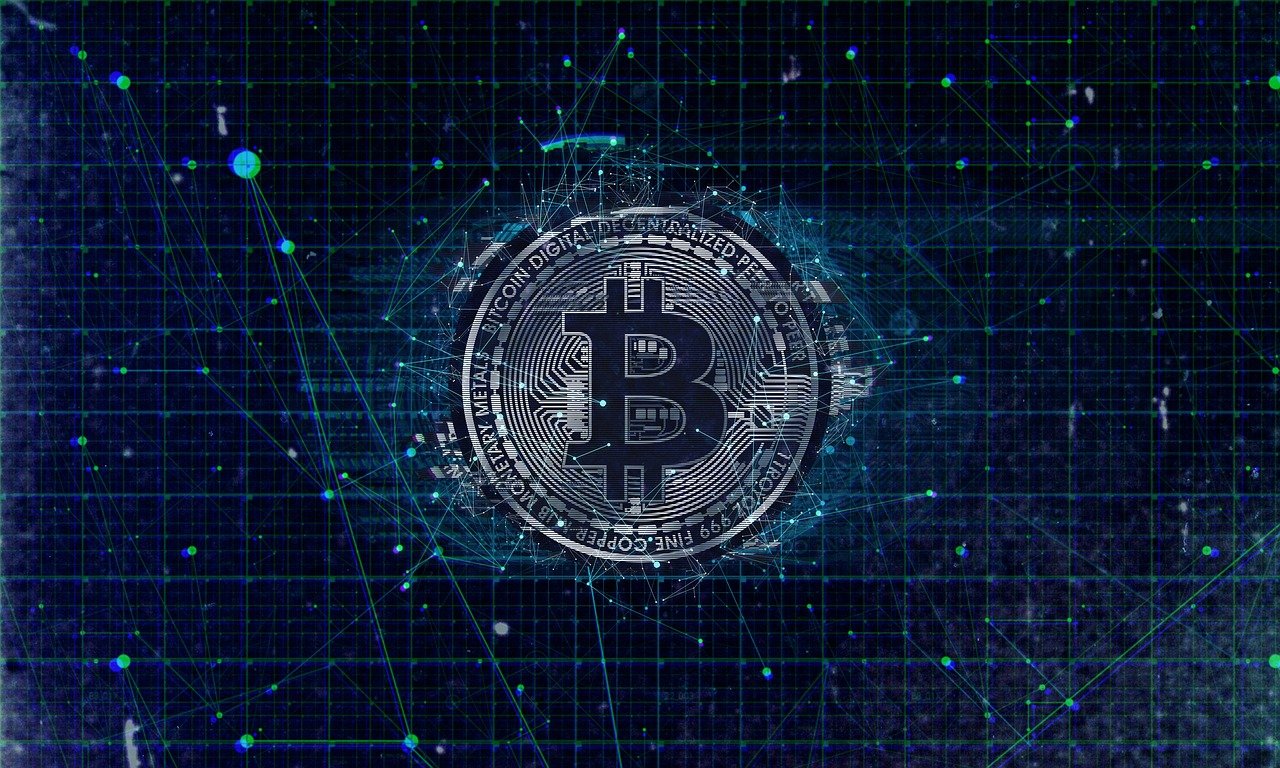 Bitcoin em queda: você deveria investir ou fugir das criptomoedas? Entenda