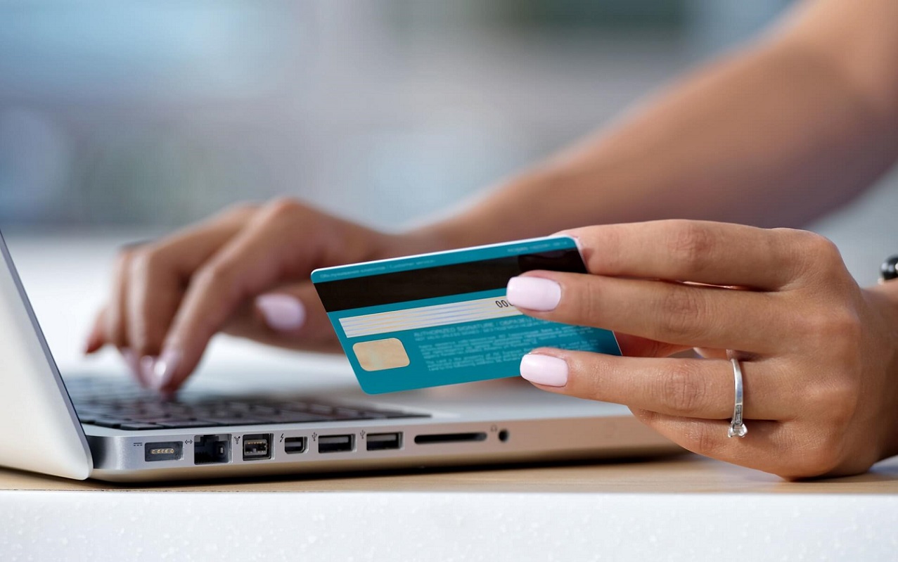 Cartão de crédito: como usar do jeito certo e com responsabilidade