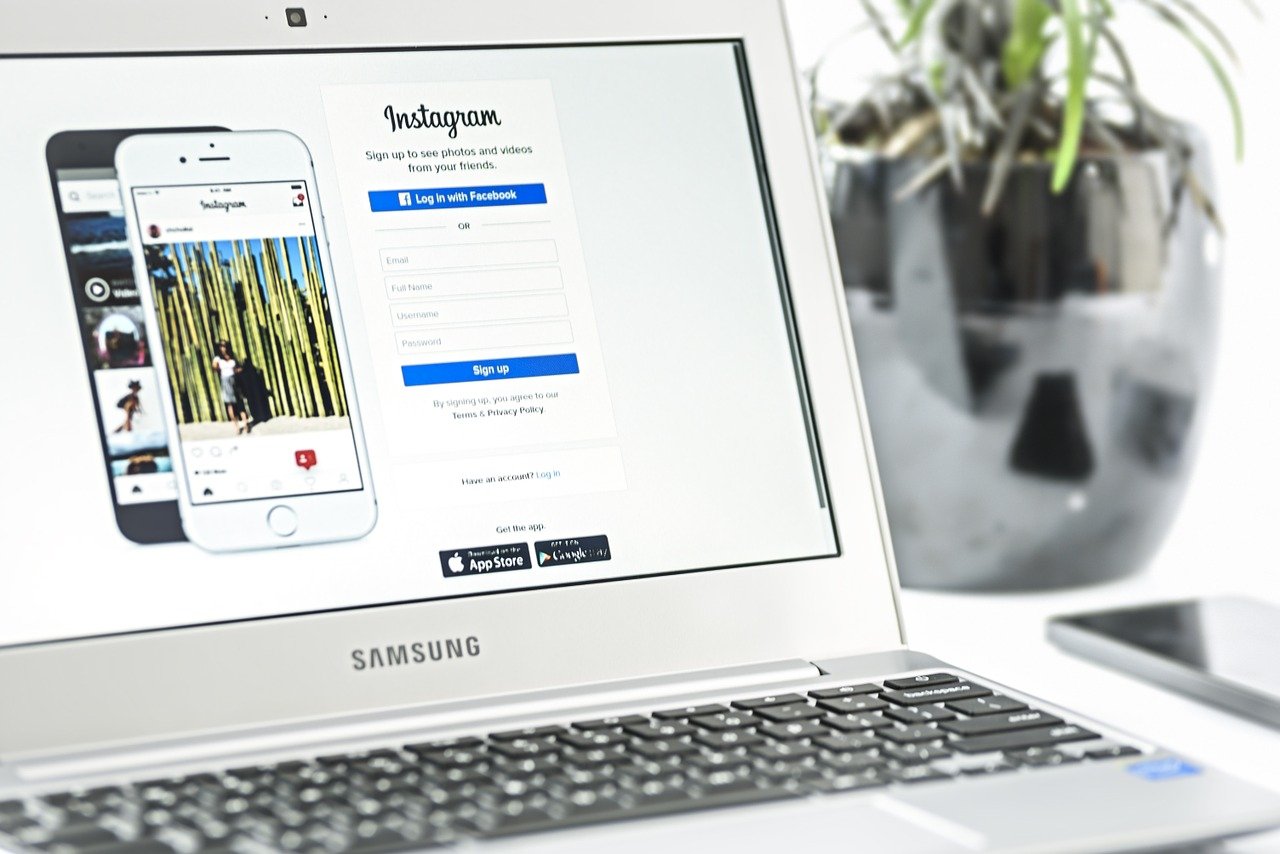 Como ganhar dinheiro no Instagram: 3 formas de gerar renda com o celular. Fonte: Banco de imagens gratuitas Pixabay
