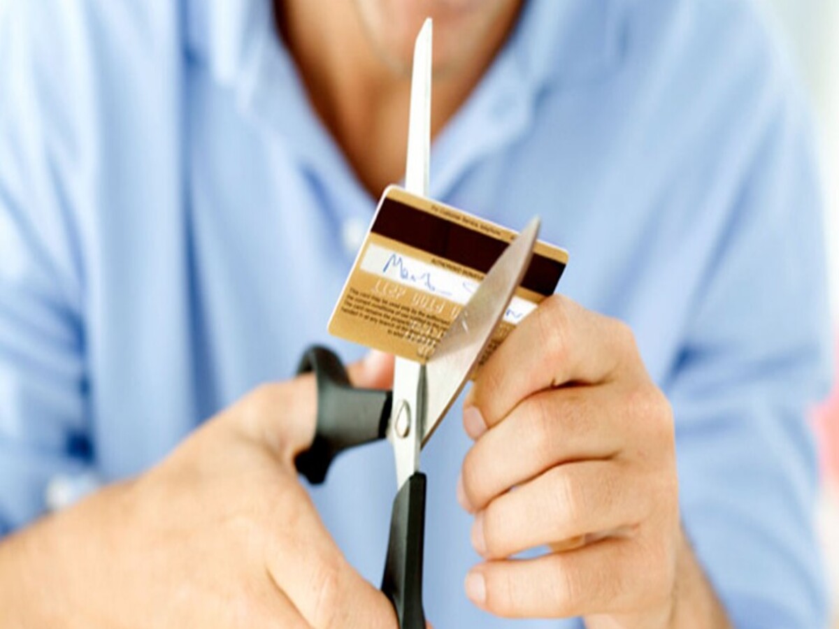 Cortar o cartão de crédito faz ele parar de funcionar? Entenda sobre os riscos que está correndo - Fonte: Pixabay
