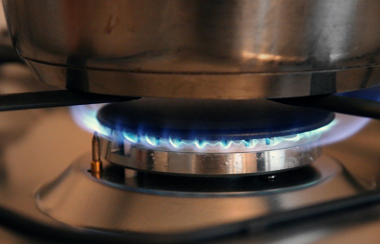 Multa pesada para quem vender gás de cozinha mais caro - Reprodução: Pixabay.
