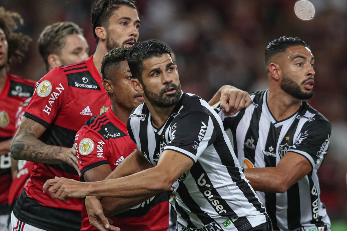 Flamengo e Atlético MG se enfrentam nas Oitavas de Final da Copa do Brasil; veja as estáticas do duelo e o que esperar de cada equipe. Foto: Pedro Souza/Atlético