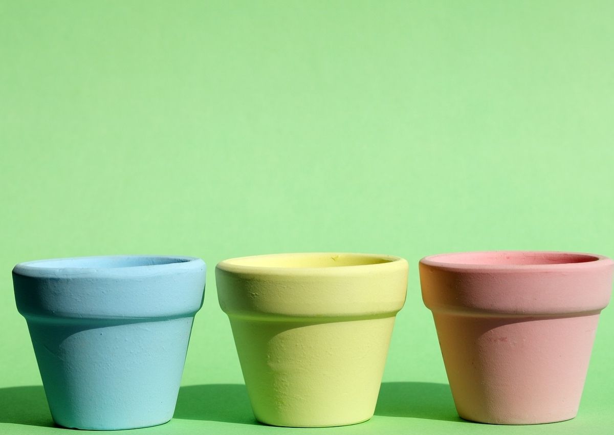 vasos pintados - reprodução do site pixabay