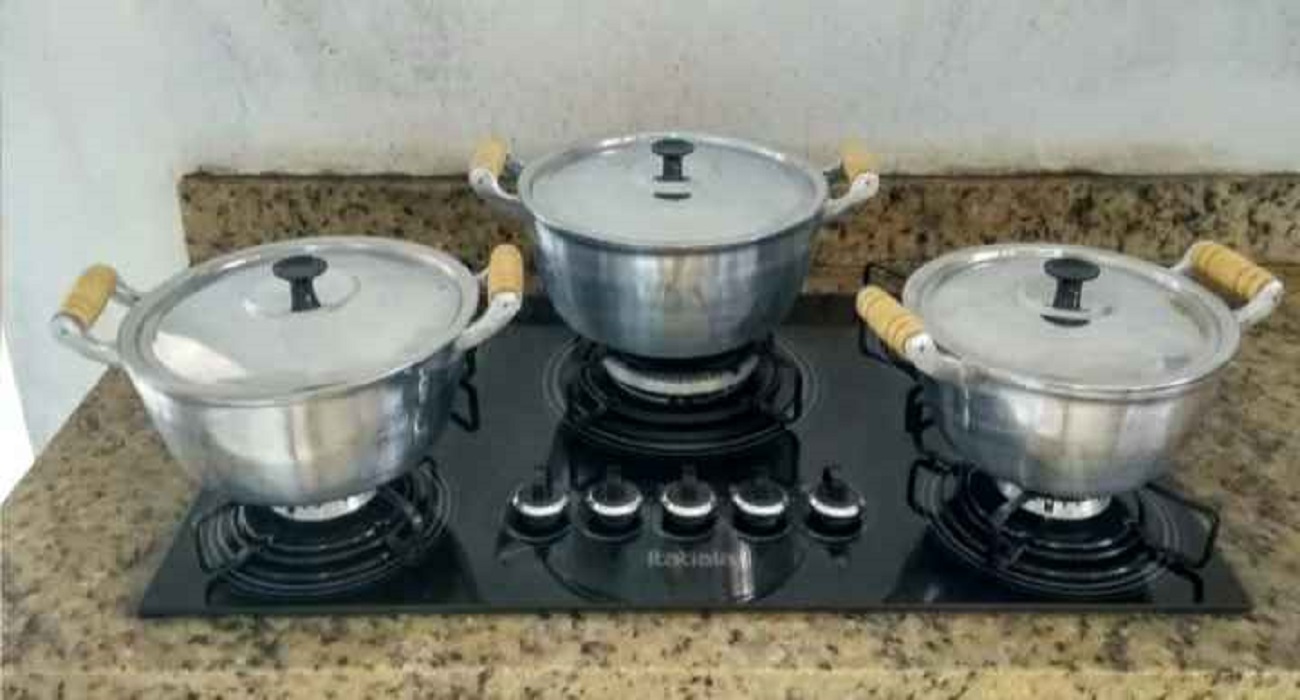 Gás de cozinha: Conheça 6 truques caseiros para economizar e fazer durar mais/ Reprodução de imagem do Facebook de Rafaela Cavalcante