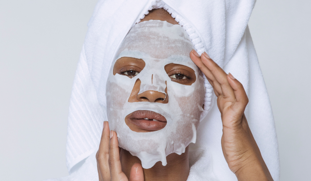Máscara facial caseira: veja 5 opções incríveis para tratar sua pele –  Truques Caseiros