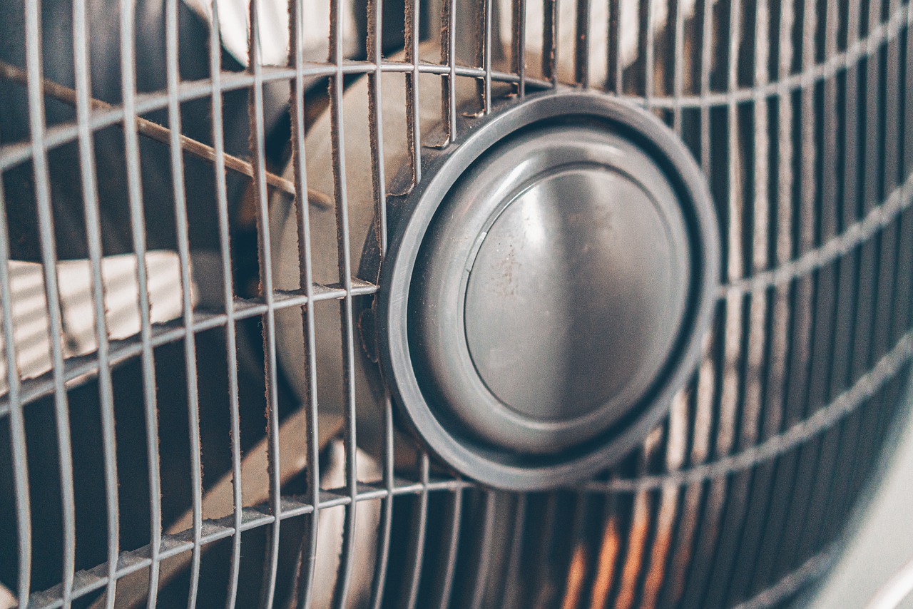 Ventilador limpo sem esfregação em 3 minutos de forma fácil - Reprodução Pixabay