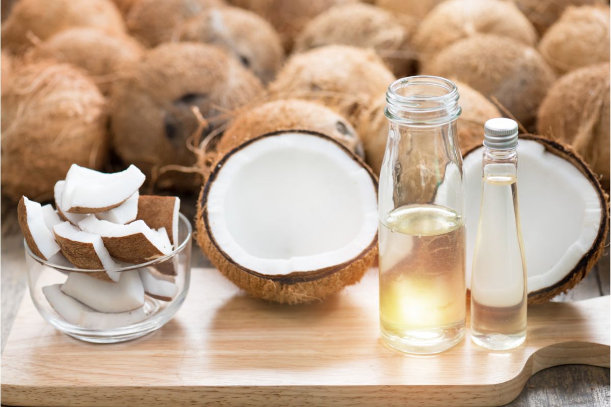 5 formas diferentes para usar o óleo de coco fora da cozinha; veja e se surpreenda - Fonte Canva