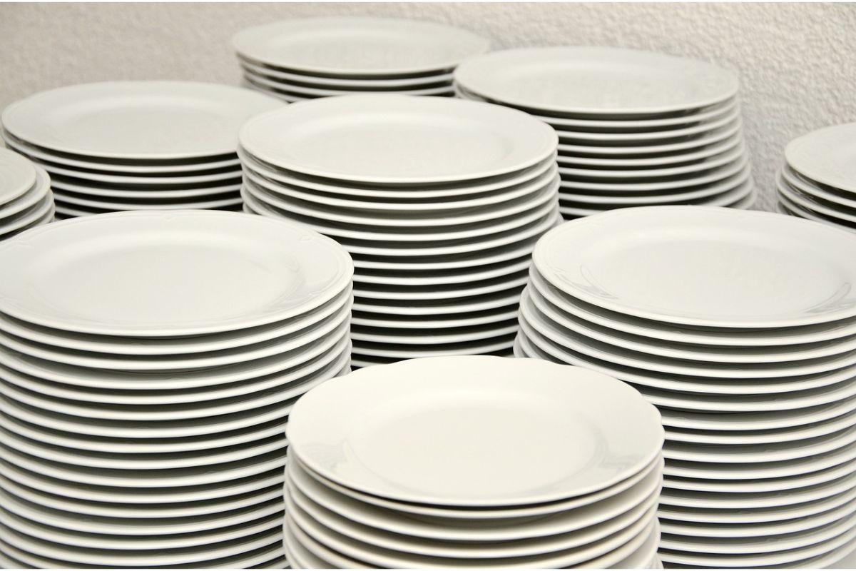 Porcelana; conheça as melhores formas de limpar com qualidade e em pouco tempo. Foto: Pixabay