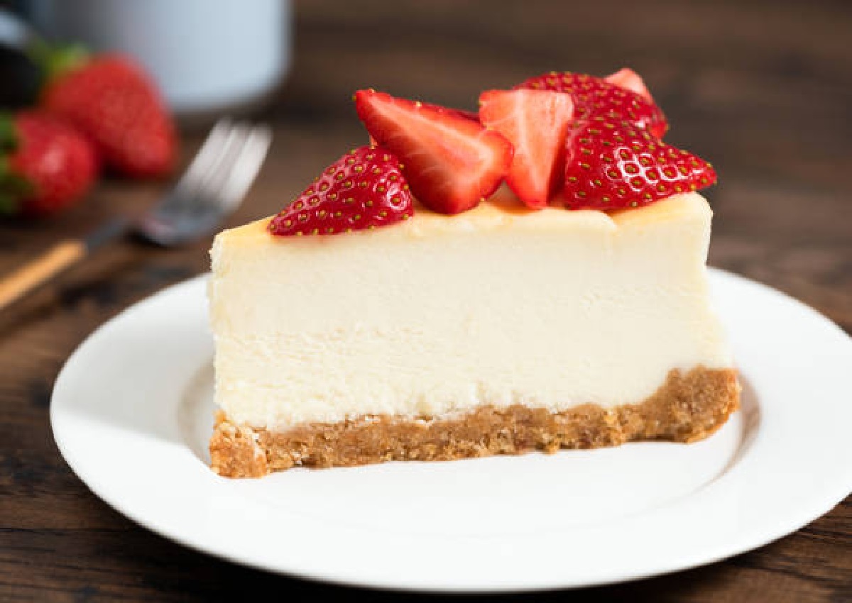 Cheesecake com Granola: Bolo saudável de tirar o fôlego, aprenda aqui (Foto: iStock)