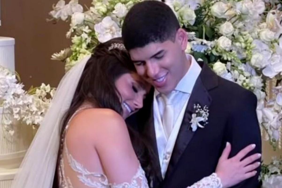 Zé Vaqueiro es cancelado en Internet después de que no invitó a su madre a la boda