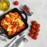Ravióli de ricota e molho de tomate. Foto: Reprodução/iStok