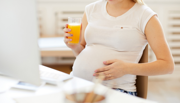 Suco de maracujá na gravidez - Fonte: Canva