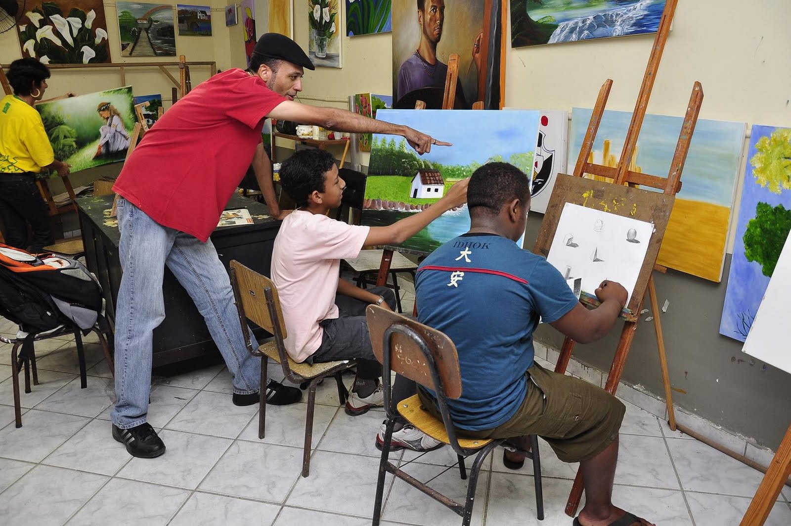 Inscrições abertas para cursos da Academia Municipal de Artes de Itaboraí