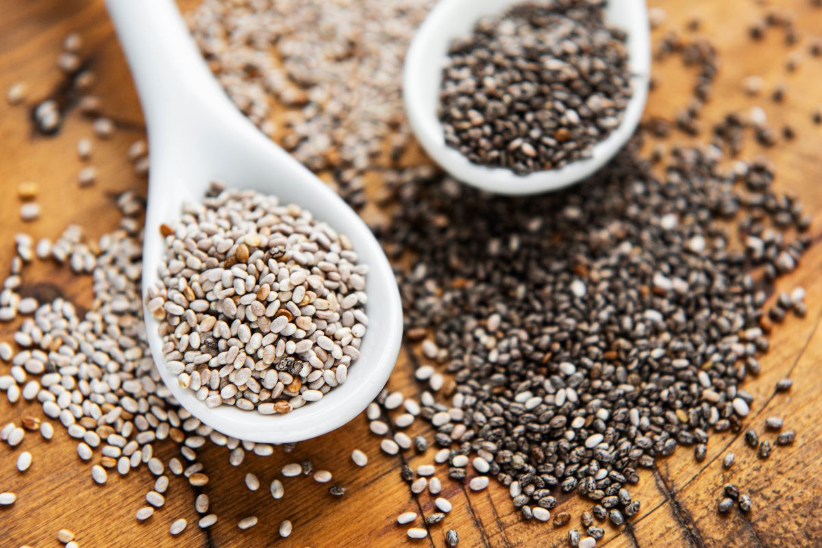 Benefícios da semente de chia: confira 4 principais benefícios desse super alimento! - Fonte: Canva