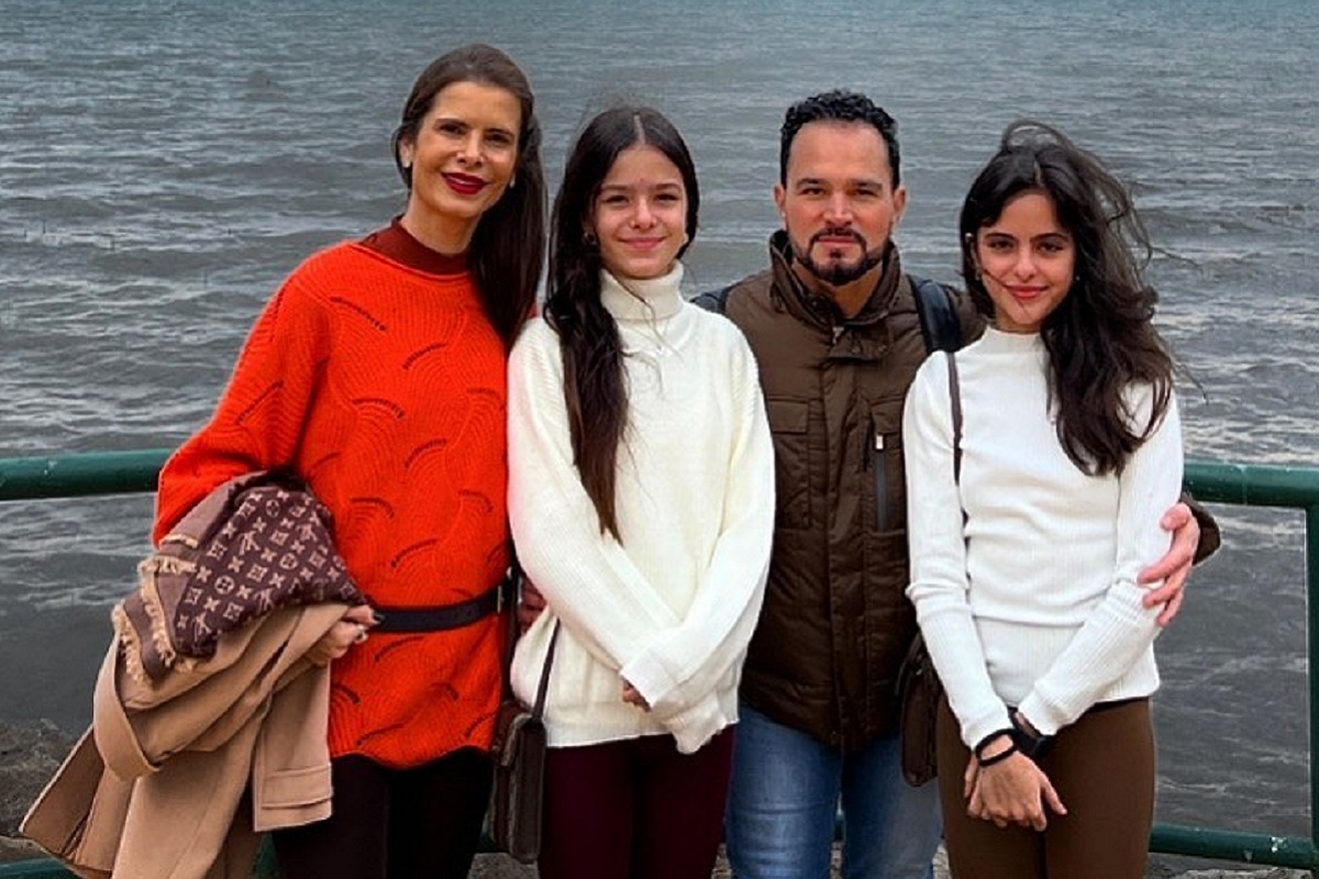 Luciano Camargo se emociona com aniversário das filhas e famosos reagem; confira - Imagem do Instagram de Camargo Luciano